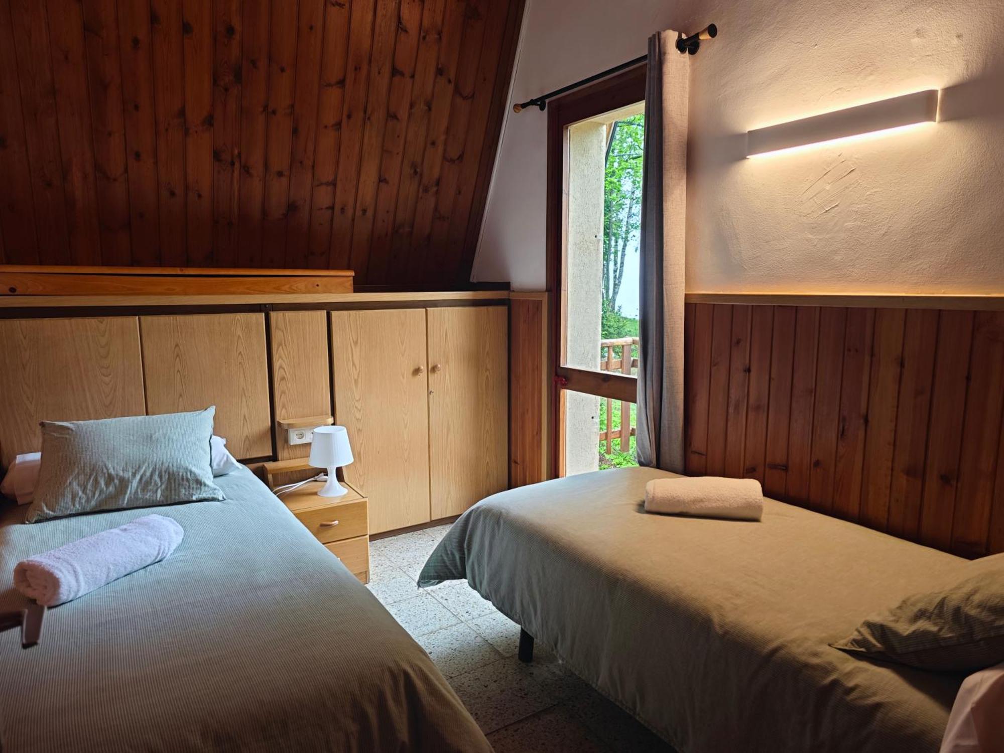 Can Nitu Camprodon Room photo